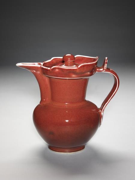 寶石紅釉僧帽壺