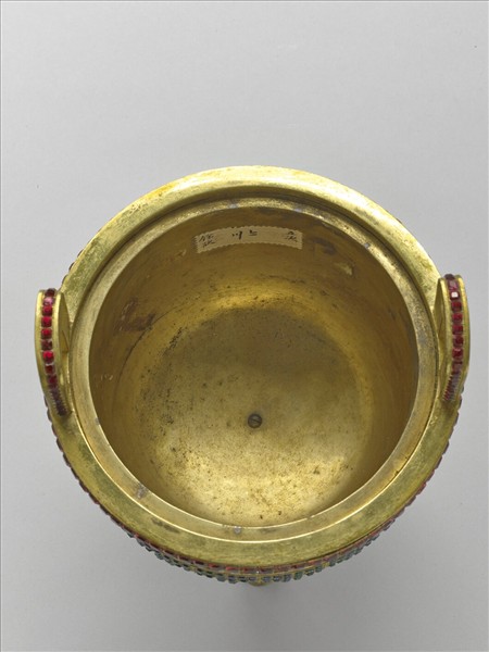 銅鎏金嵌料石鼎式爐