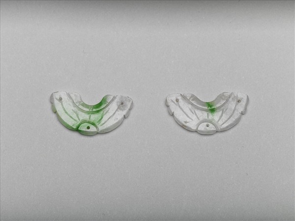 翠玉荷葉形挑牌