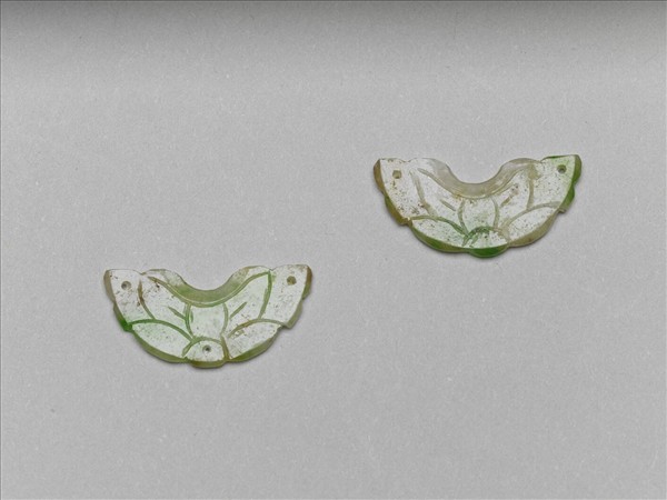 翠玉荷葉形挑牌