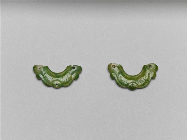 翠玉菱角形挑牌