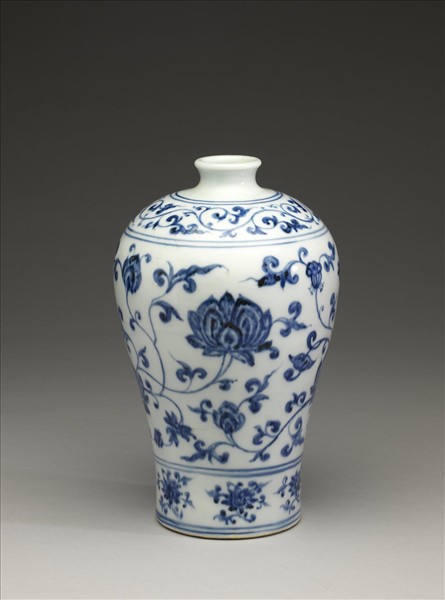 青花蓮花紋梅瓶