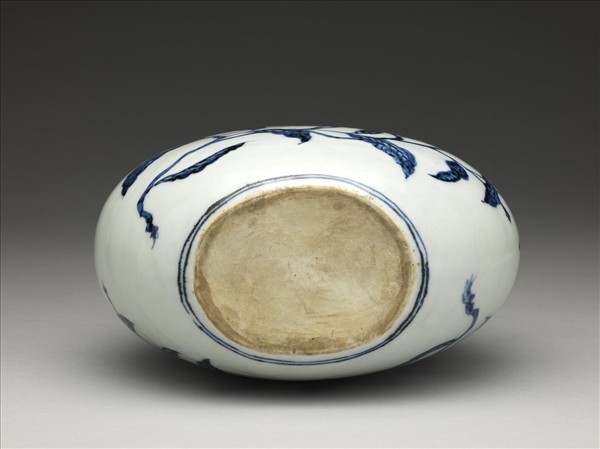 青花山茶花紋扁壺