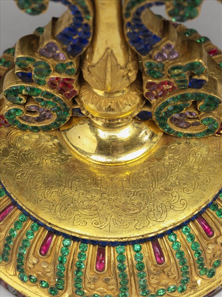 銅鎏金嵌料石八寶-華蓋