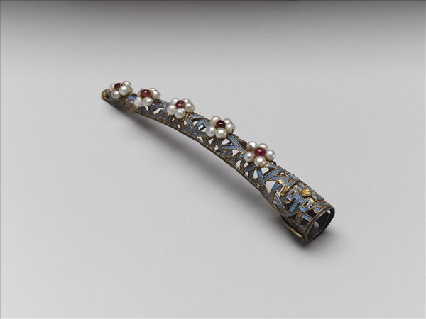 點翠雙喜字冰梅紋鑲珠石指甲套