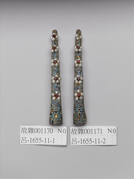 點翠雙喜字冰梅紋鑲珠石指甲套