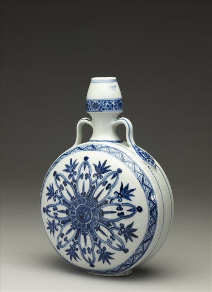 青花寶相花紋扁壺