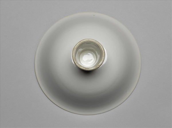 甜白半脫胎鳳凰紋高足碗