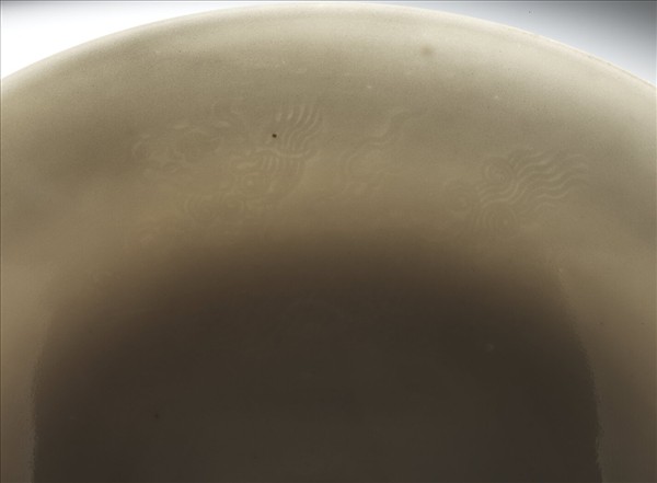 甜白半脫胎鳳凰紋高足碗