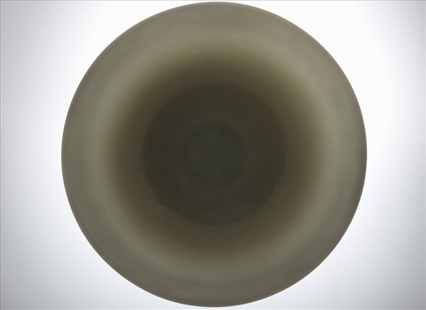 青白瓷螺紋高足碗