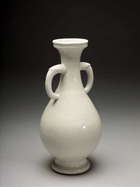 甜白釉雙耳瓶
