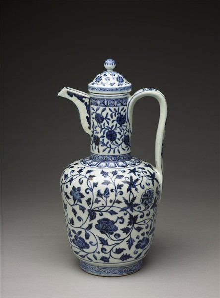 青花四季花卉紋執壺