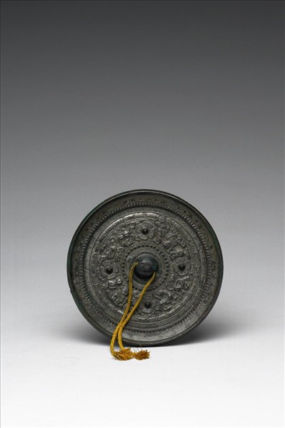 「尚方」仙人畫像鏡