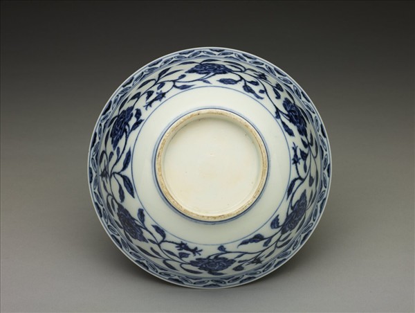 青花四季花卉紋碗