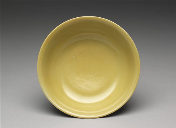 青花黃裡麒麟紋碗