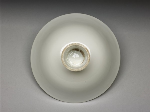 甜白釉雙龍紋高足碗