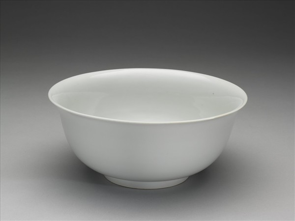 甜白釉碗