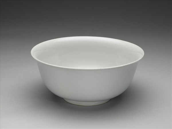 甜白釉碗