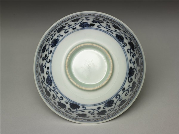 青花蓮塘紋金彩碗