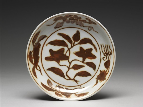 紫金釉花果紋盤