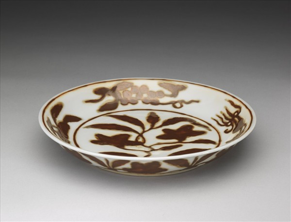 紫金釉花果紋盤