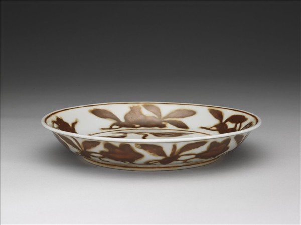 紫金釉花果紋盤