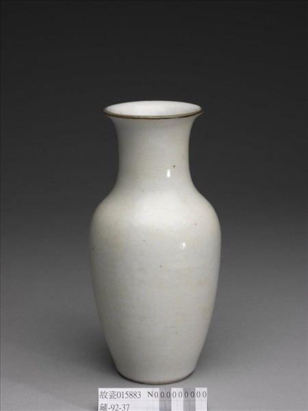 白瓷觀音瓶