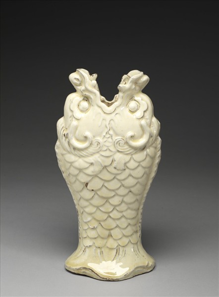 白釉雙魚形花插