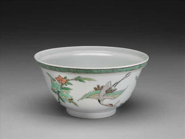 五彩鶴桃紋碗