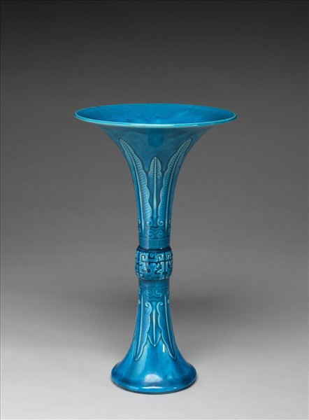 孔雀綠釉蕉葉紋觚