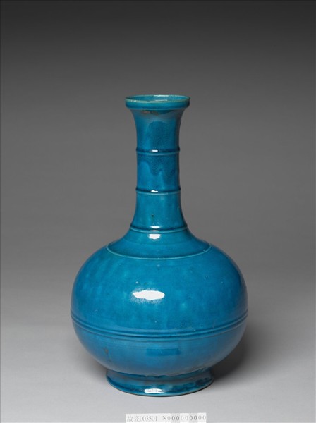 孔雀綠釉弦紋瓶