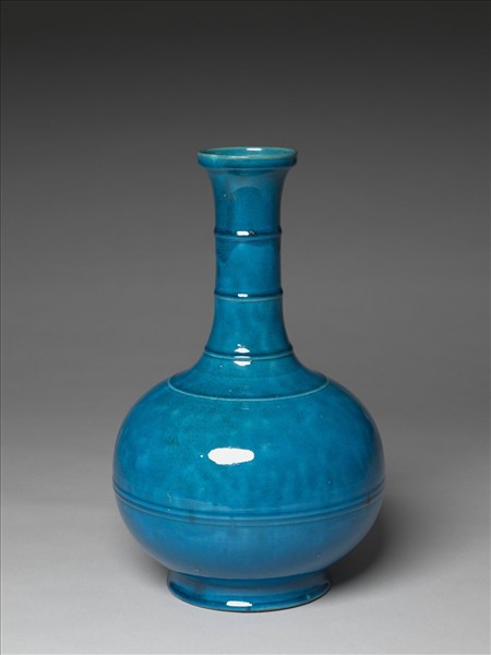 孔雀綠釉弦紋瓶