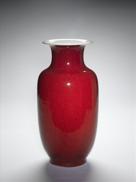 寶石紅釉瓶