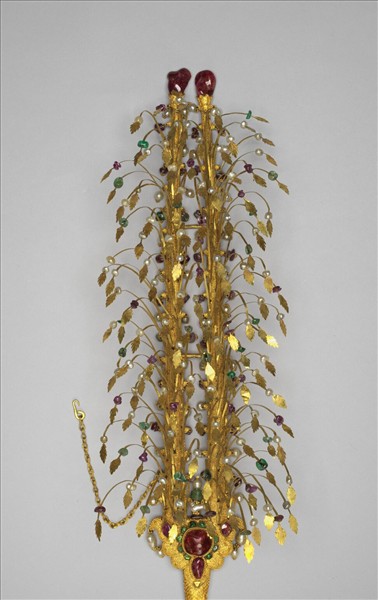 包金嵌珠石帽花