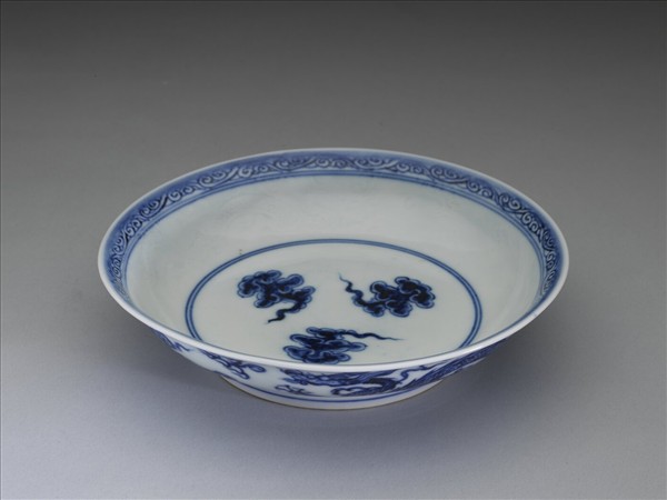 青花龍文盤