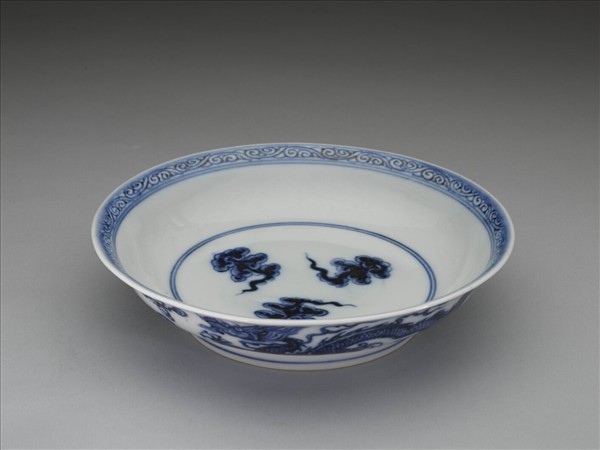 青花龍文盤