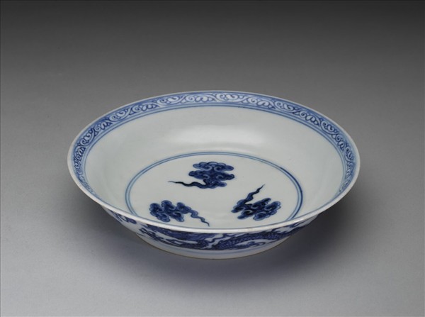 青花龍文盤