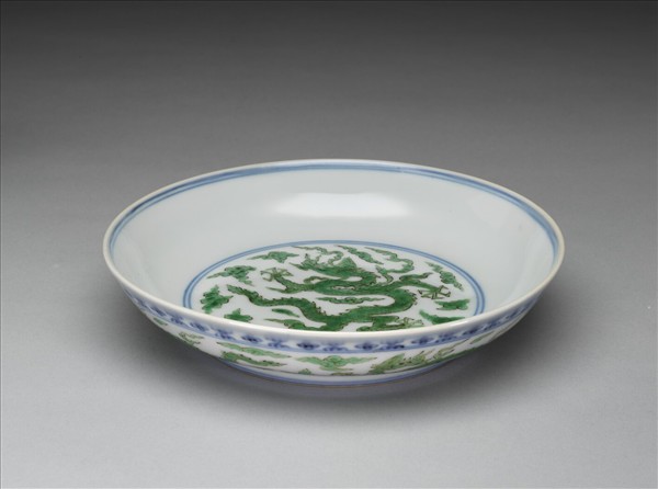 官窯 青花綠彩龍文盤