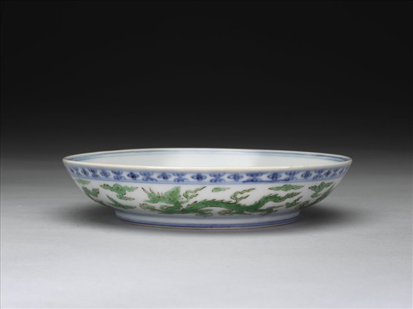 官窯 青花綠彩龍文盤