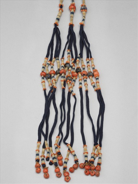 串珊瑚珠石藍絲辮