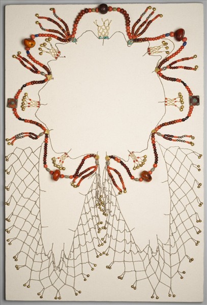 珊瑚蜜蠟寶石米珠纓絡