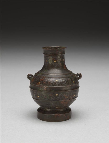 嵌金銀環耳帶紋銅壺