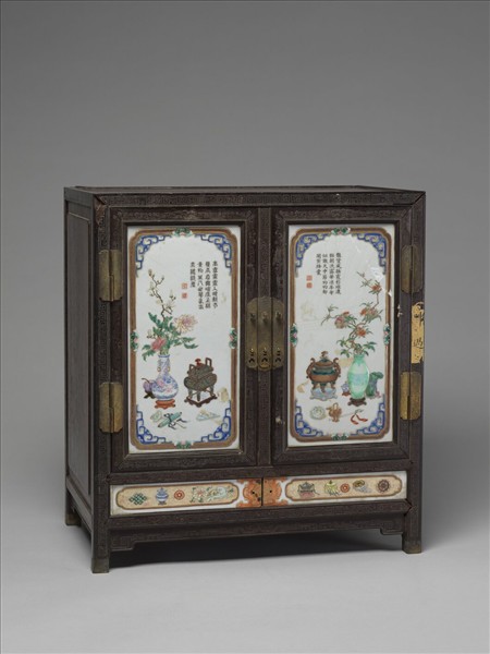 紫檀嵌彩瓷博古圖櫃(下櫃)