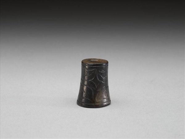 玉管(紋飾後加)