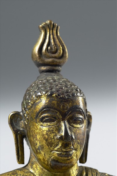 青銅鎏金嵌銀釋迦牟尼佛趺坐像