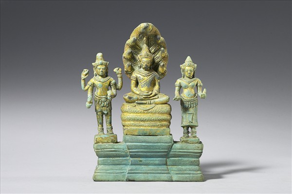 釋迦牟尼佛、四臂觀音、般若佛母三尊像