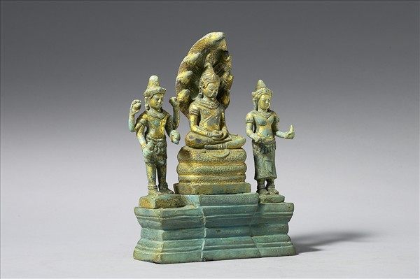 釋迦牟尼佛、四臂觀音、般若佛母三尊像