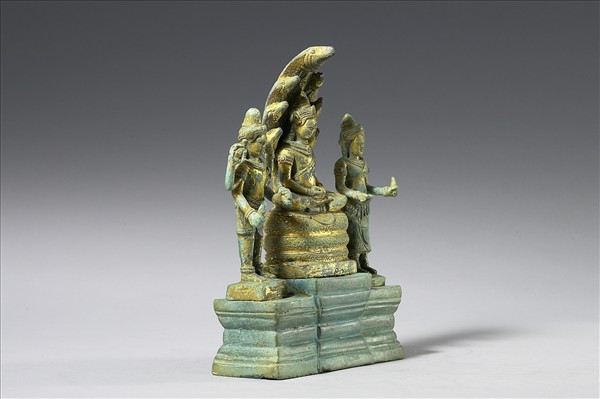 釋迦牟尼佛、四臂觀音、般若佛母三尊像