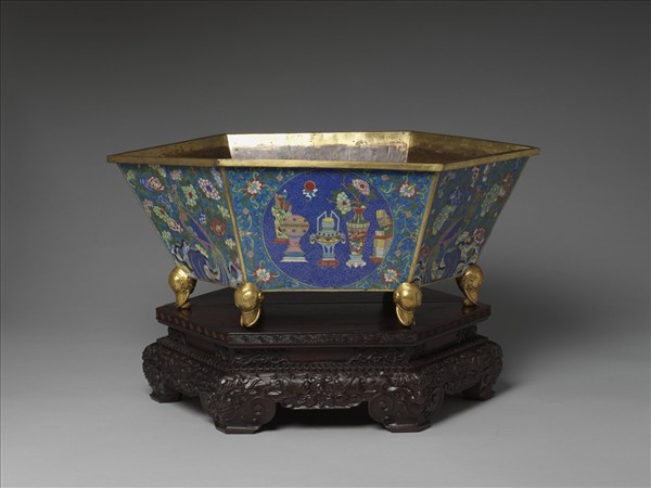 掐絲琺瑯花鳥博古圖盆