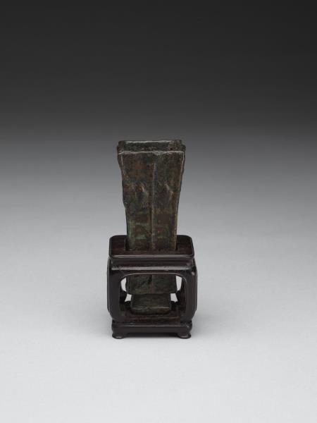 銅方觚 鑾鈴改製